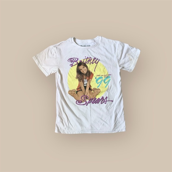 White Britney Spears Short Sleeve Tee with Retro Graphic Design - Picture 1 of 6